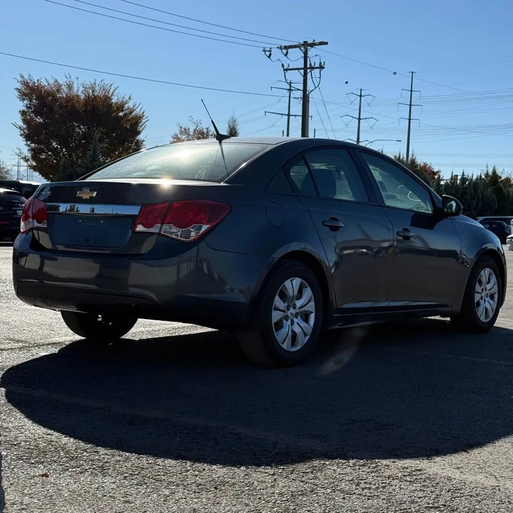 2013 Chevrolet Cruze - Image 8 of 19