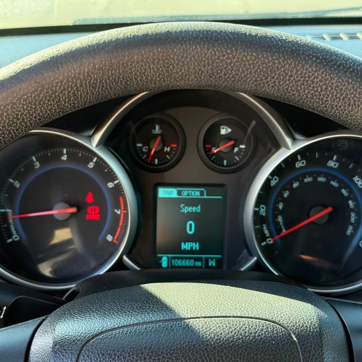 2013 Chevrolet Cruze - Image 15 of 19