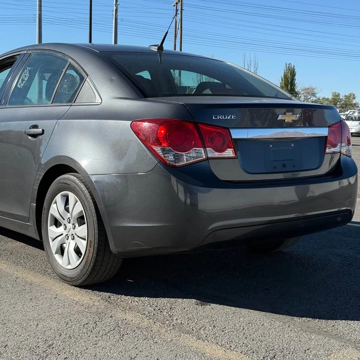 2013 Chevrolet Cruze - Image 9 of 19