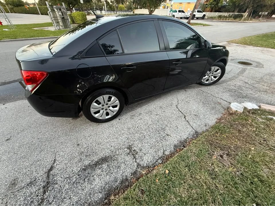 2013 Chevrolet Cruze - Image 4 of 20