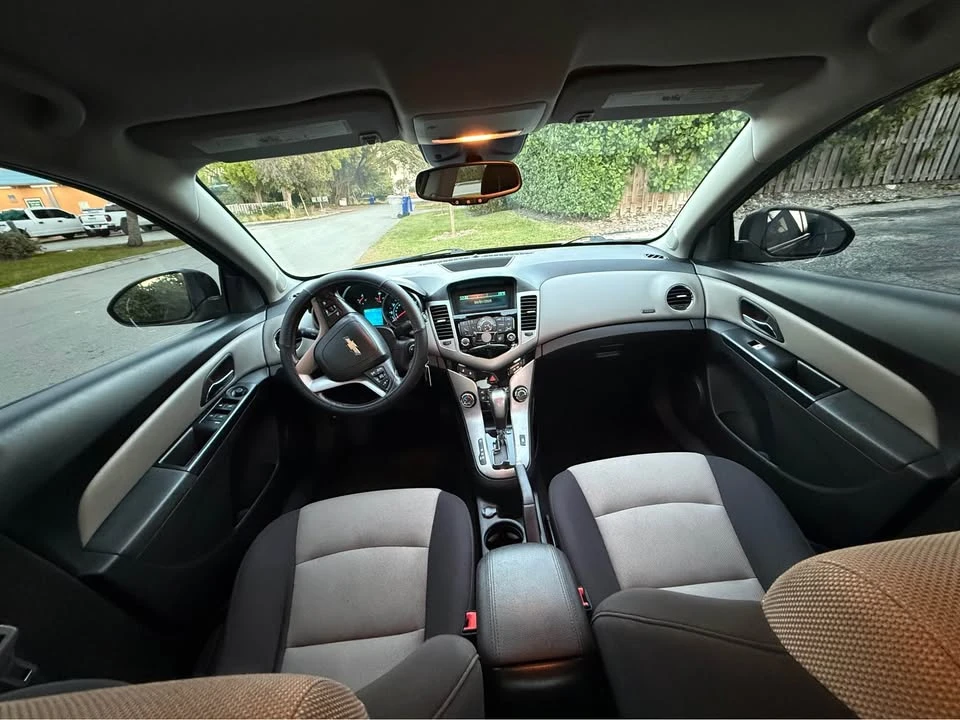 2013 Chevrolet Cruze - Image 17 of 20
