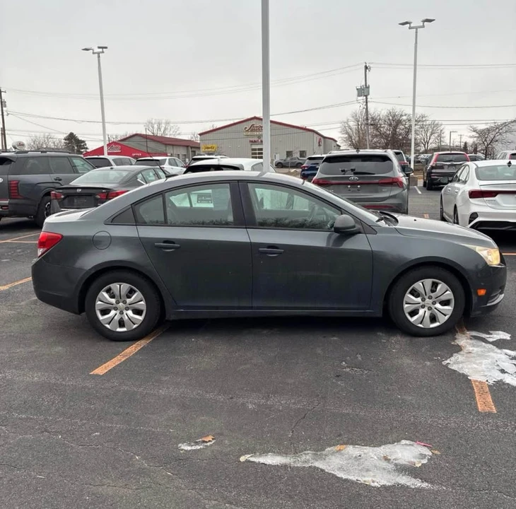 2013 Chevrolet Cruze - Image 5 of 14
