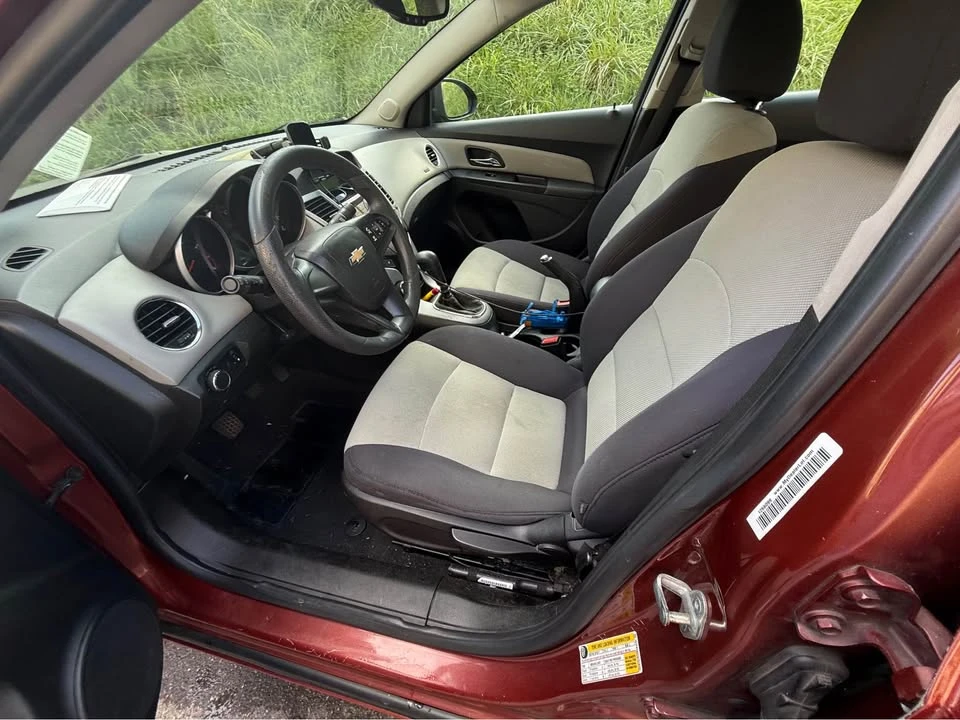 2013 Chevrolet Cruze - Image 8 of 12