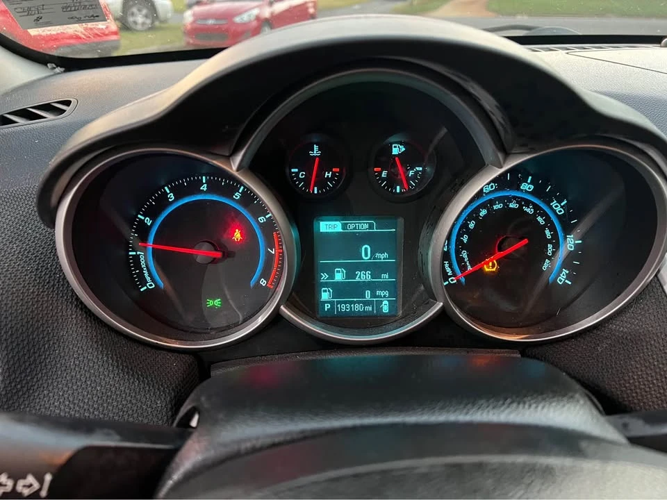 2013 Chevrolet Cruze - Image 9 of 20