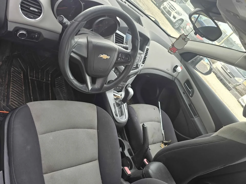 2013 Chevrolet Cruze - Image 5 of 6