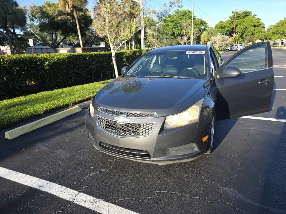 2013 Chevrolet Cruze - Image 10 of 10