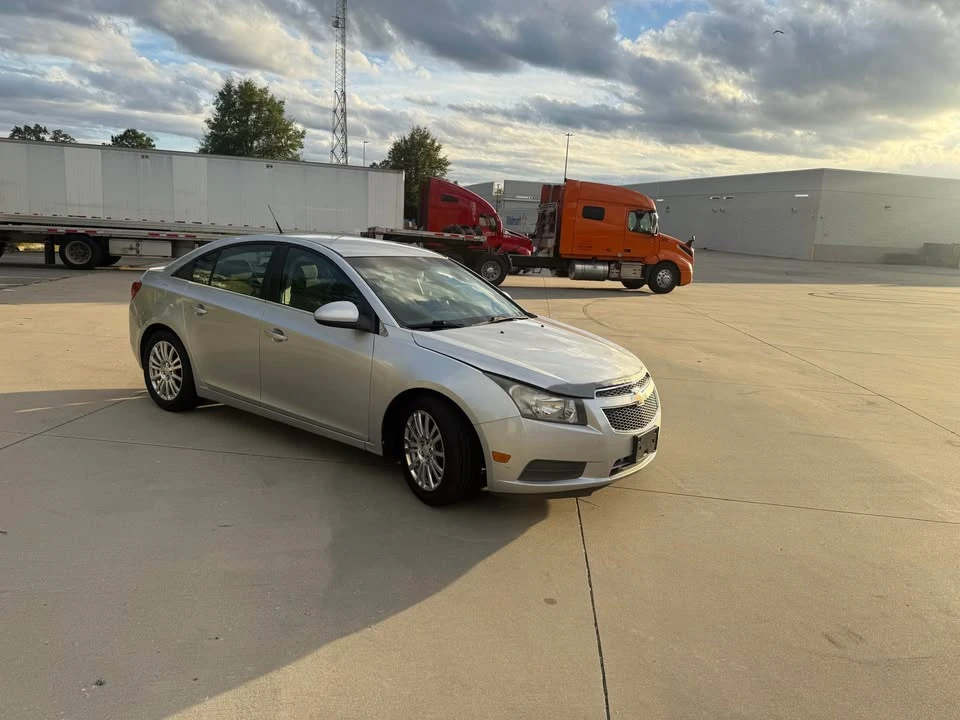 2013 Chevrolet Cruze - Image 3 of 10