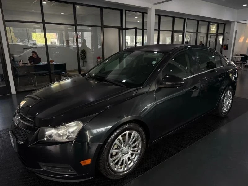 2013 Chevrolet Cruze - Image 2 of 18