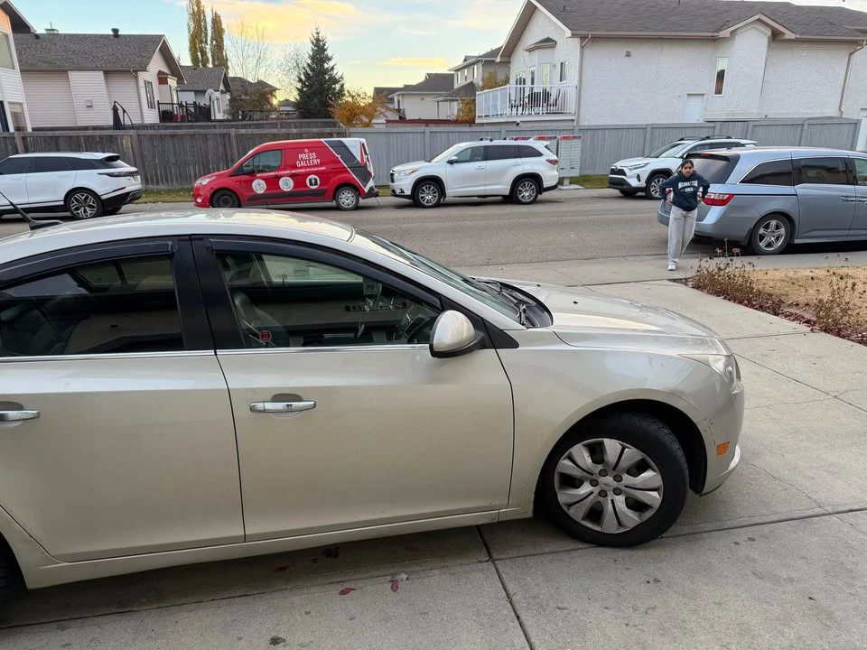 2013 Chevrolet Cruze - Image 4 of 6