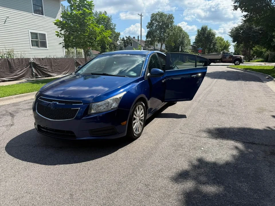 2013 Chevrolet Cruze - Image 3 of 10