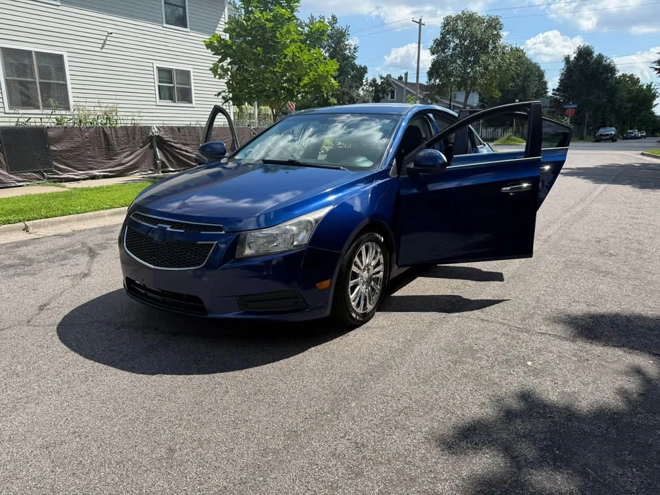 2013 Chevrolet Cruze - Image 9 of 10