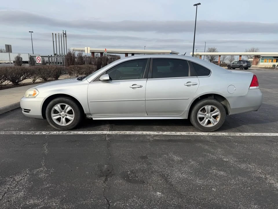 2013 Chevrolet Impala 9th Gen - Image 7 of 18