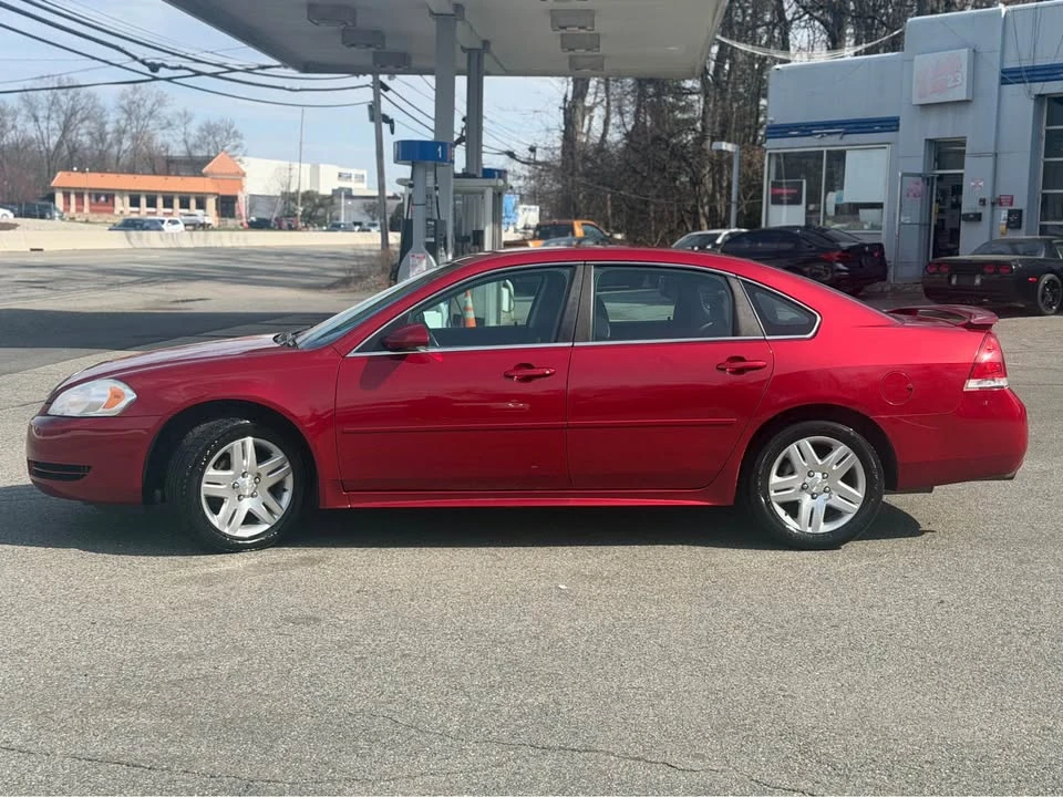 2013 Chevrolet Impala 9th Gen - Image 2 of 15