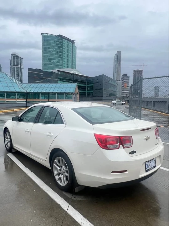 2013 Chevrolet Malibu - Image 5 of 14