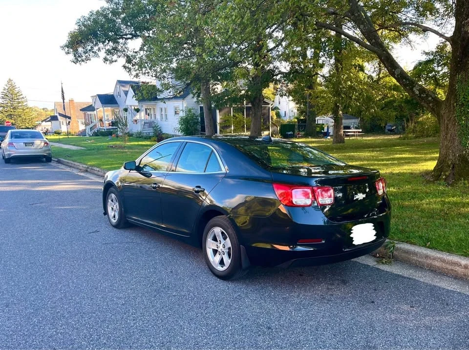 2013 Chevrolet Malibu - Image 2 of 10