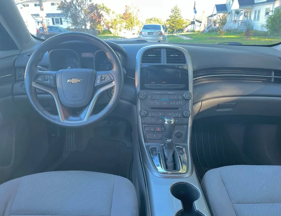 2013 Chevrolet Malibu - Image 10 of 10