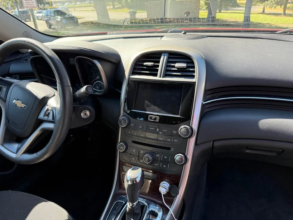 2013 Chevrolet Malibu - Image 5 of 8