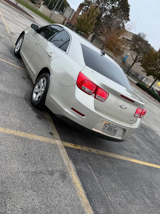 2013 Chevrolet Malibu - Image 2 of 6