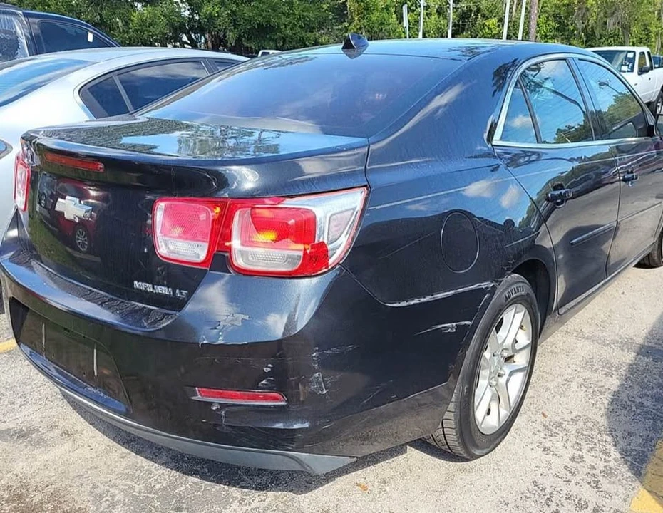 2013 Chevrolet Malibu - Image 2 of 12