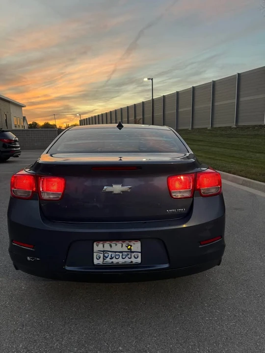 2013 Chevrolet Malibu - Image 2 of 8