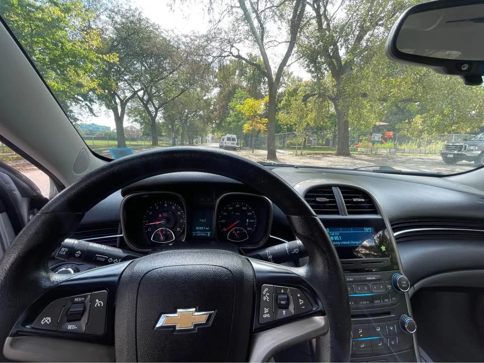 2013 Chevrolet Malibu - Image 11 of 15
