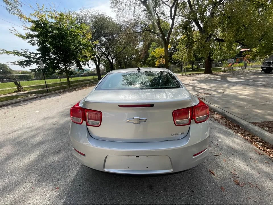 2013 Chevrolet Malibu - Image 6 of 15