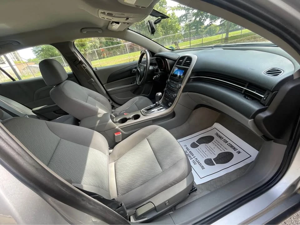 2013 Chevrolet Malibu - Image 12 of 15