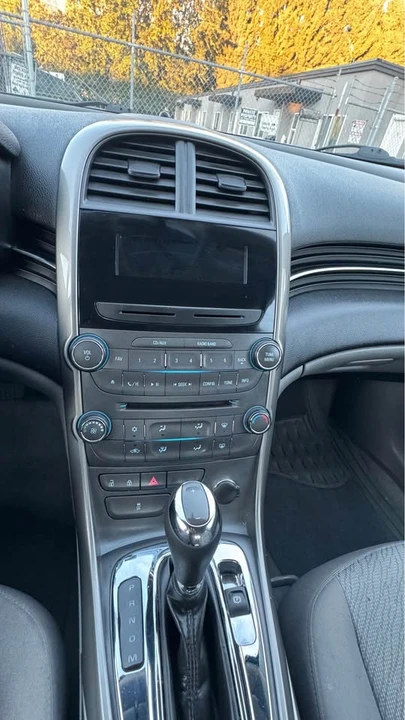 2013 Chevrolet Malibu - Image 14 of 15