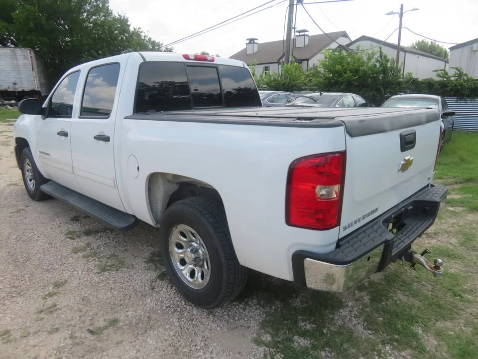2013 Chevrolet Silverado 2nd Gen - Image 3 of 6