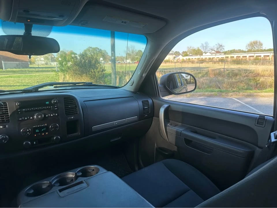 2013 Chevrolet Silverado 2nd Gen - Image 12 of 17