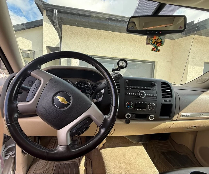 2013 Chevrolet Silverado 2nd Gen - Image 6 of 8