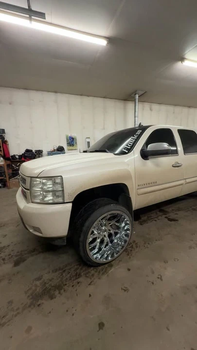2013 Chevrolet Silverado 2nd Gen - Image 3 of 13