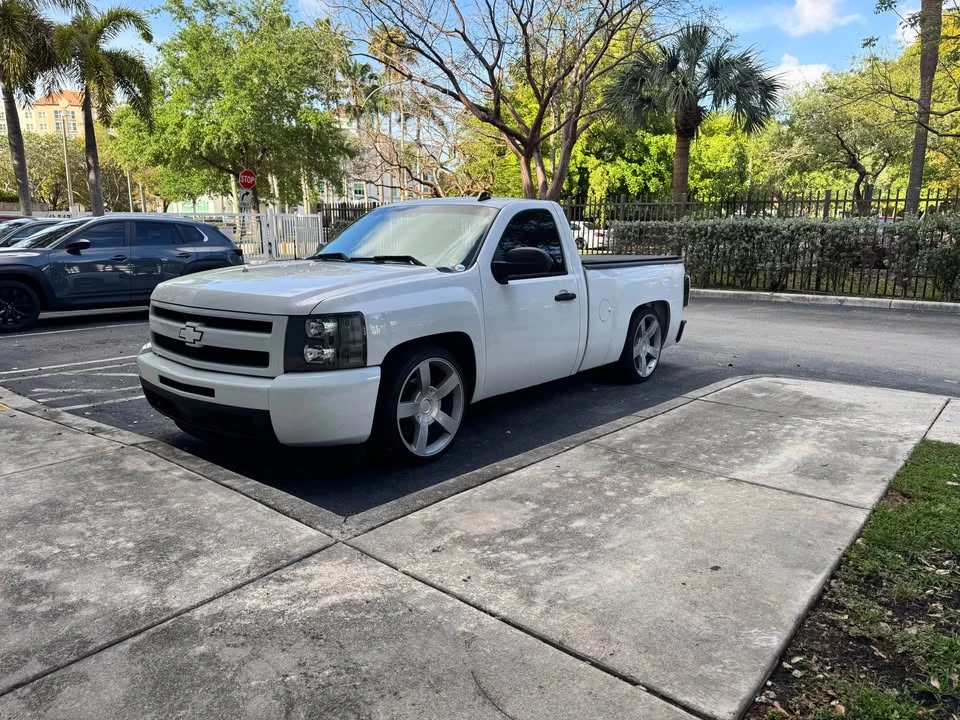 2013 Chevrolet Silverado 2nd Gen - Image 5 of 11