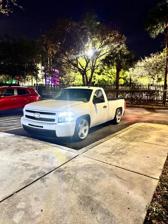 2013 Chevrolet Silverado 2nd Gen - Image 4 of 11