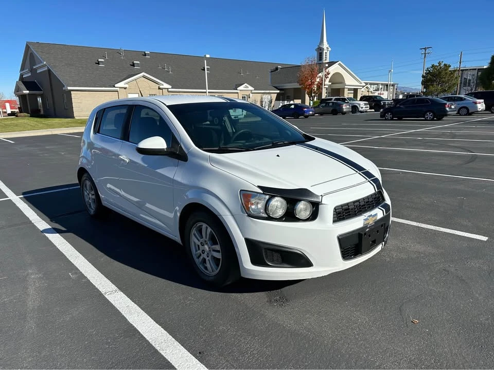 2013 Chevrolet Aveo/Sonic - Image 3 of 11