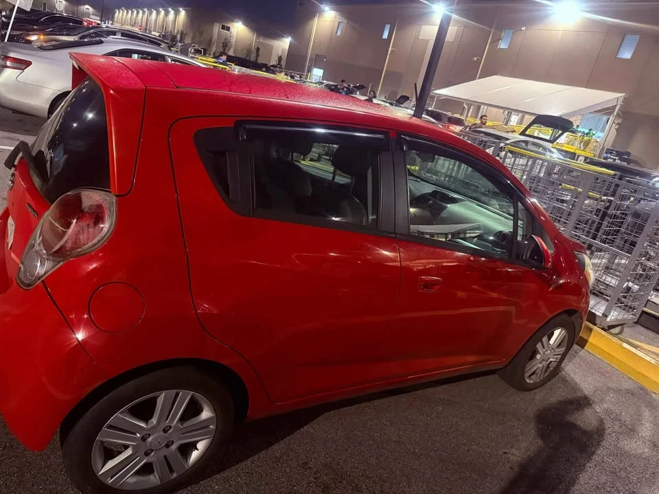 2013 Chevrolet Spark - Image 2 of 5