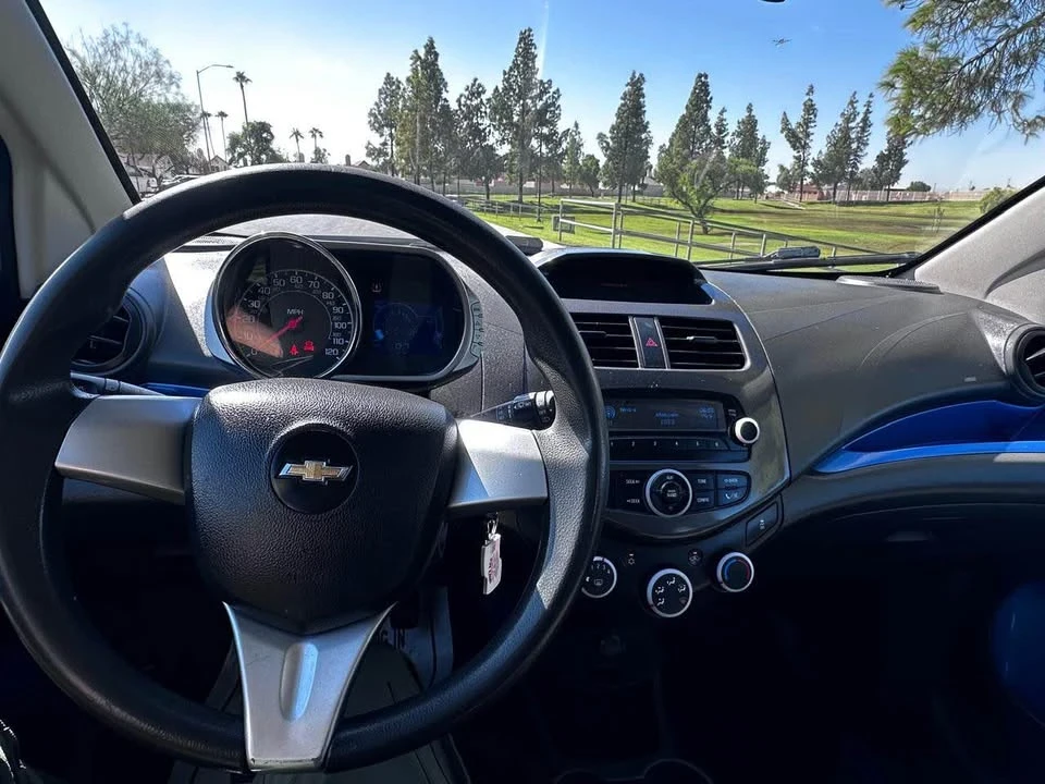 2013 Chevrolet Spark - Image 9 of 12