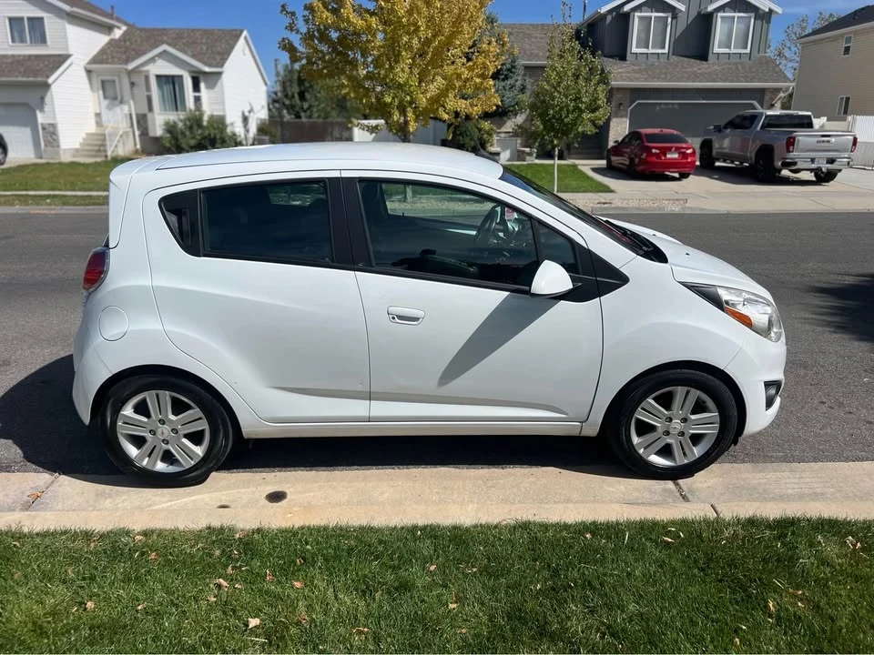 2013 Chevrolet Spark - Image 8 of 16