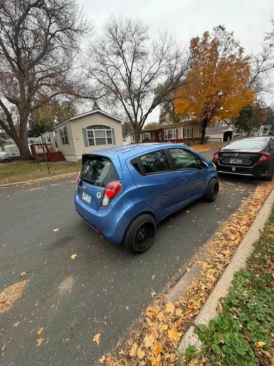2013 Chevrolet Spark - Image 2 of 10