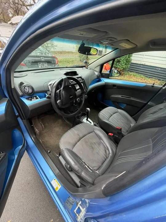 2013 Chevrolet Spark - Image 5 of 10
