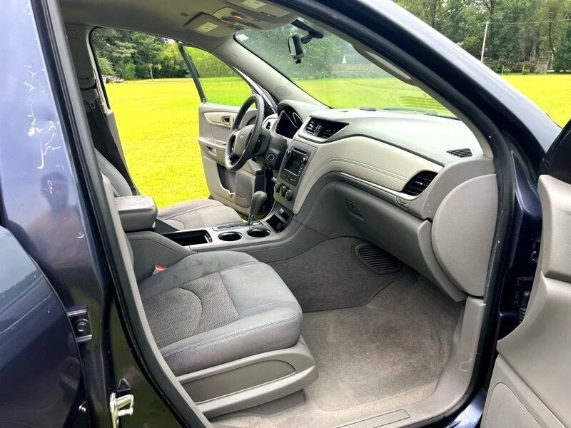 2013 Chevrolet Traverse - Image 11 of 18