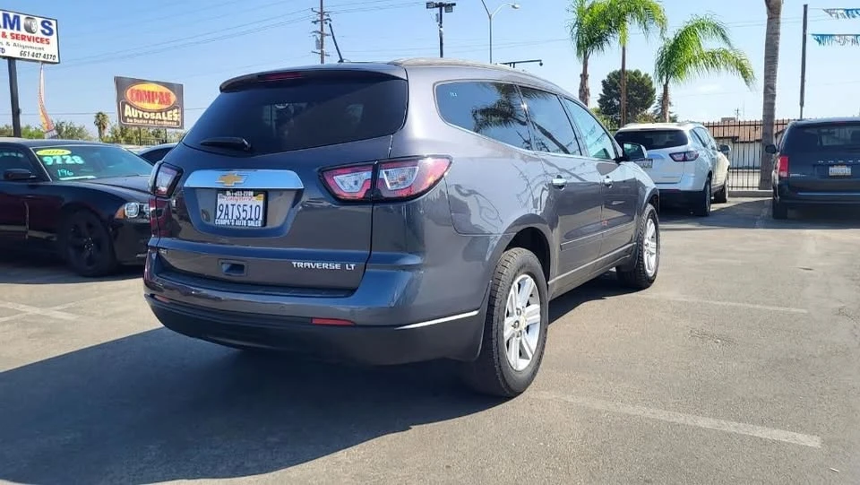 2013 Chevrolet Traverse - Image 6 of 7