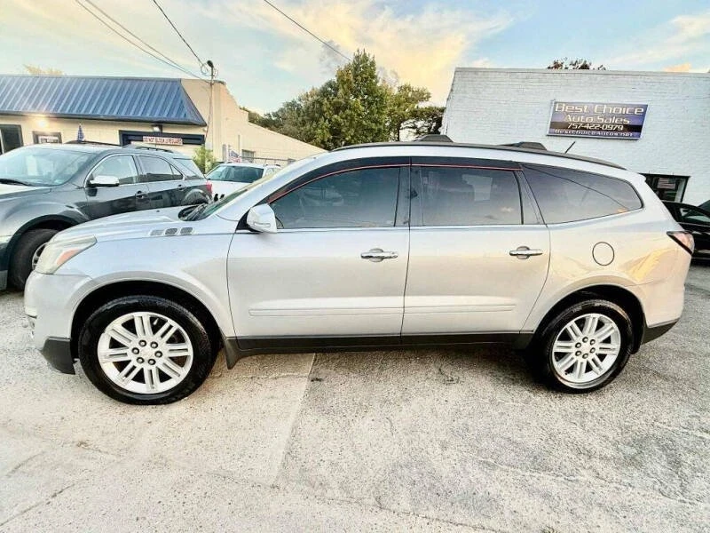2013 Chevrolet Traverse - Image 4 of 17