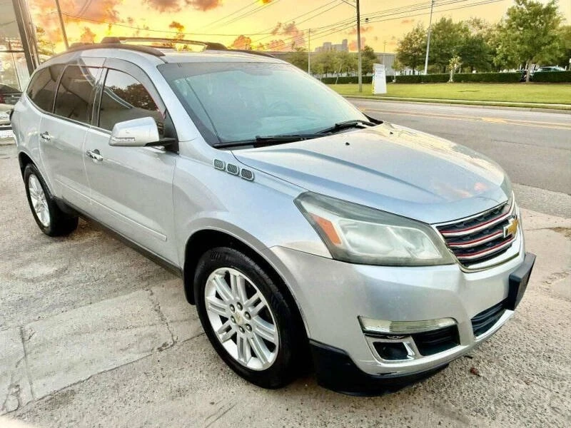 2013 Chevrolet Traverse - Image 3 of 17