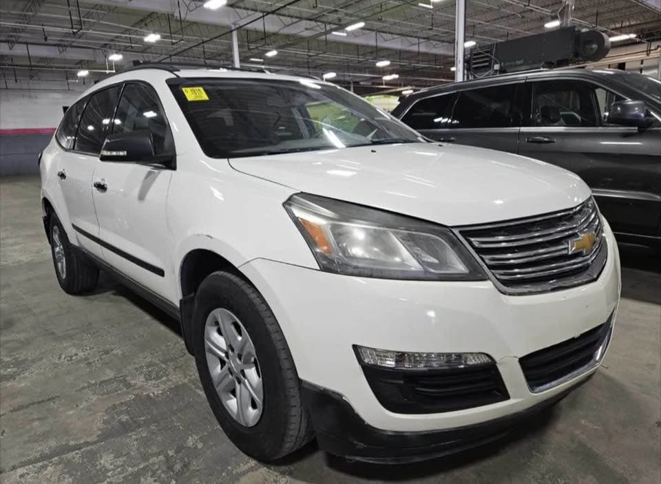 2013 Chevrolet Traverse - Image 4 of 8