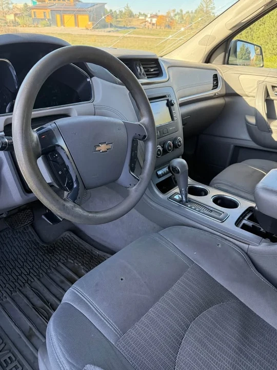 2013 Chevrolet Traverse - Image 3 of 6