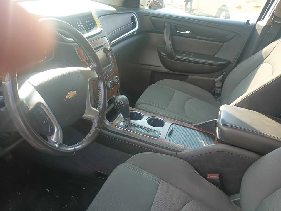 2013 Chevrolet Traverse - Image 6 of 7