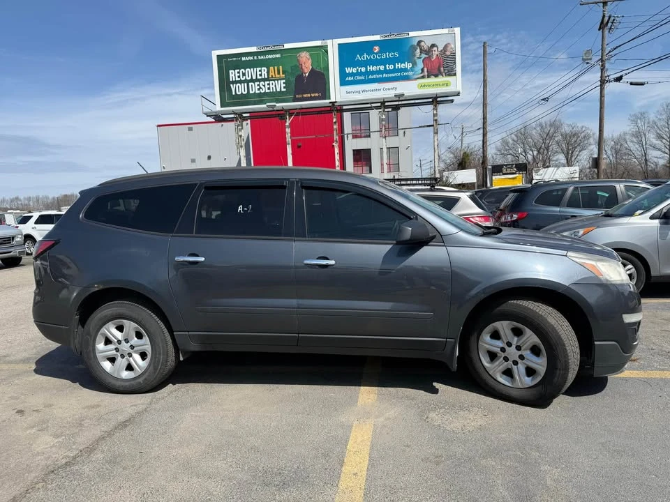 2013 Chevrolet Traverse - Image 4 of 18