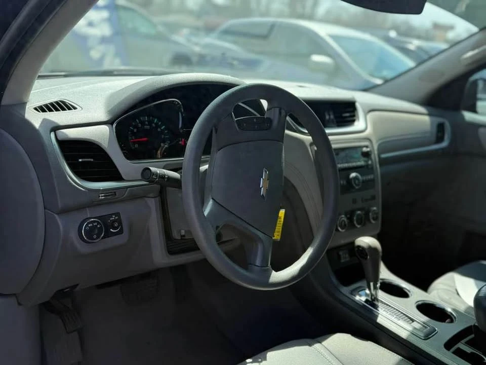 2013 Chevrolet Traverse - Image 13 of 18
