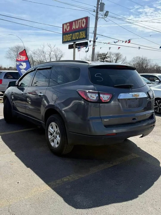 2013 Chevrolet Traverse - Image 6 of 18